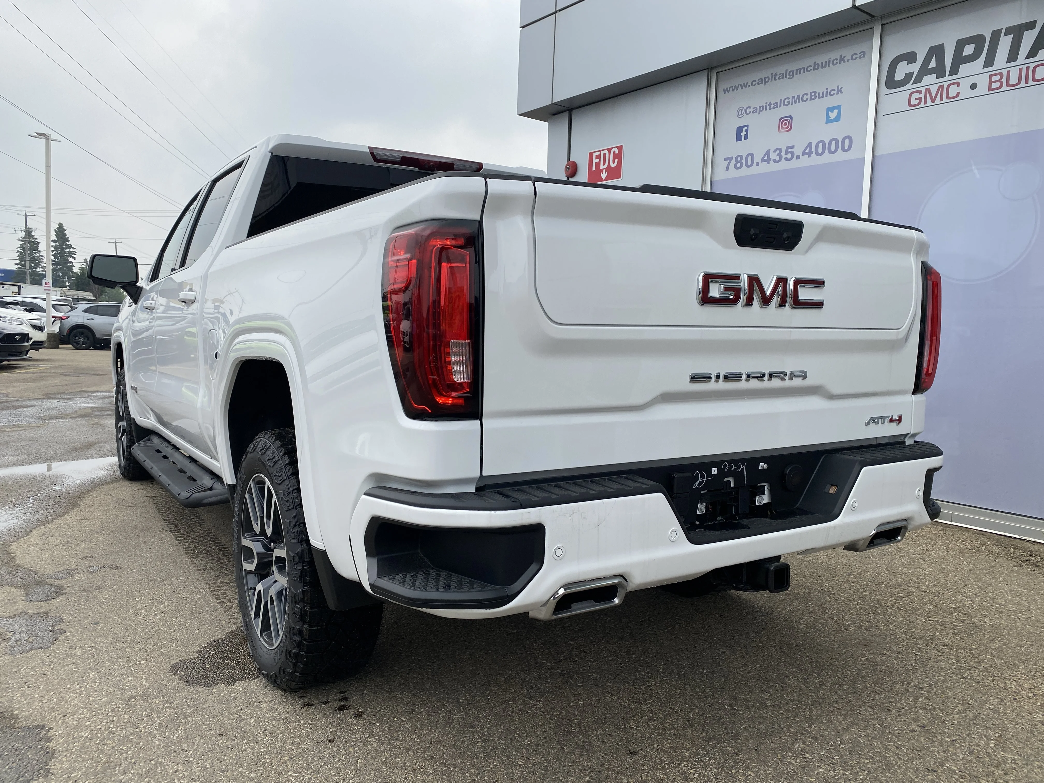 New 2026 Summit White GMC AT4 image 4