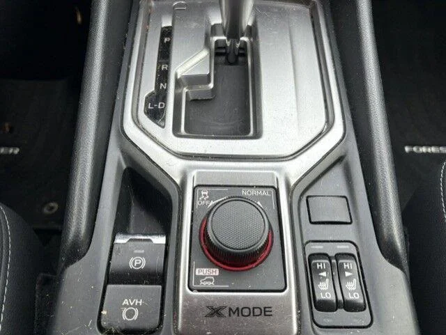 Used 2022 Magnetite Gray Metallic Subaru Premium image 17