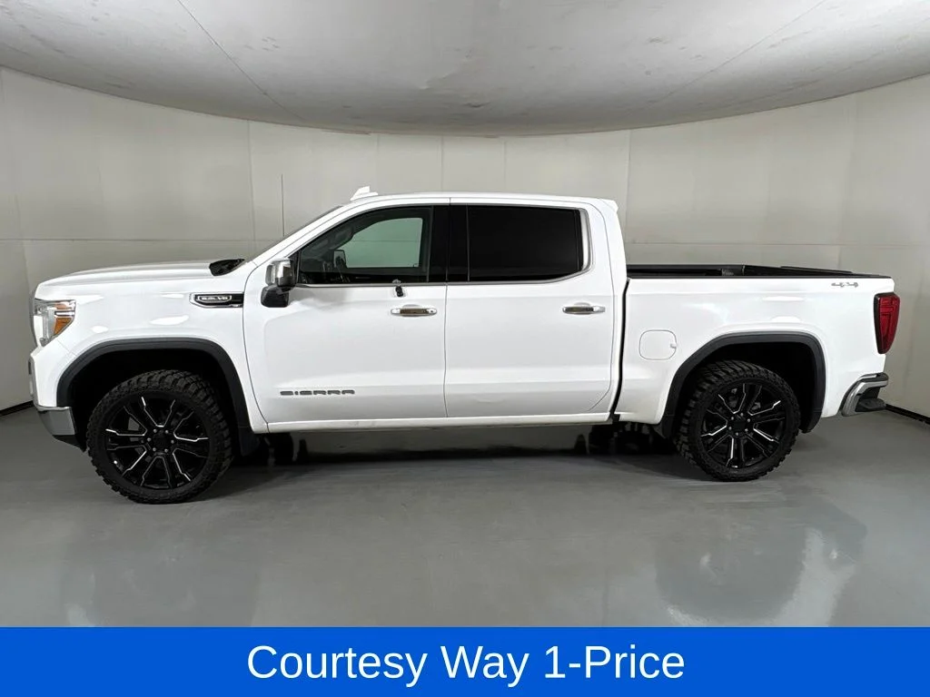 Used 2020 White GMC SLT image 6