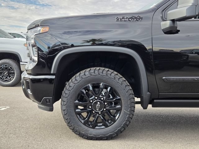 New 2026 Black Chevrolet High Country image 5