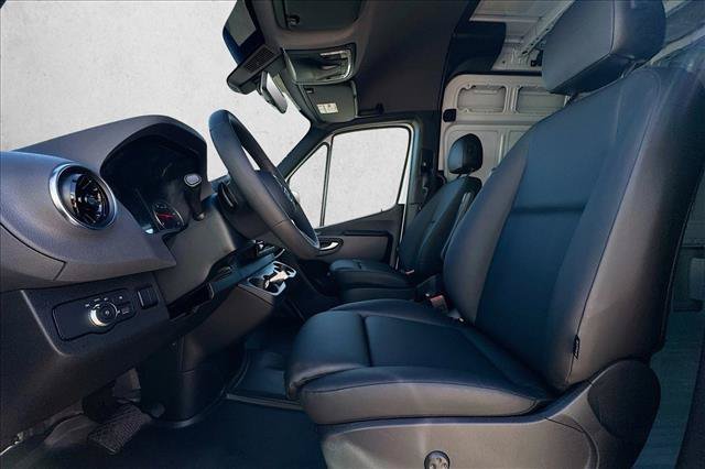 2026 Mercedes-Benz Sprinter Cargo Van Base - Photo 45