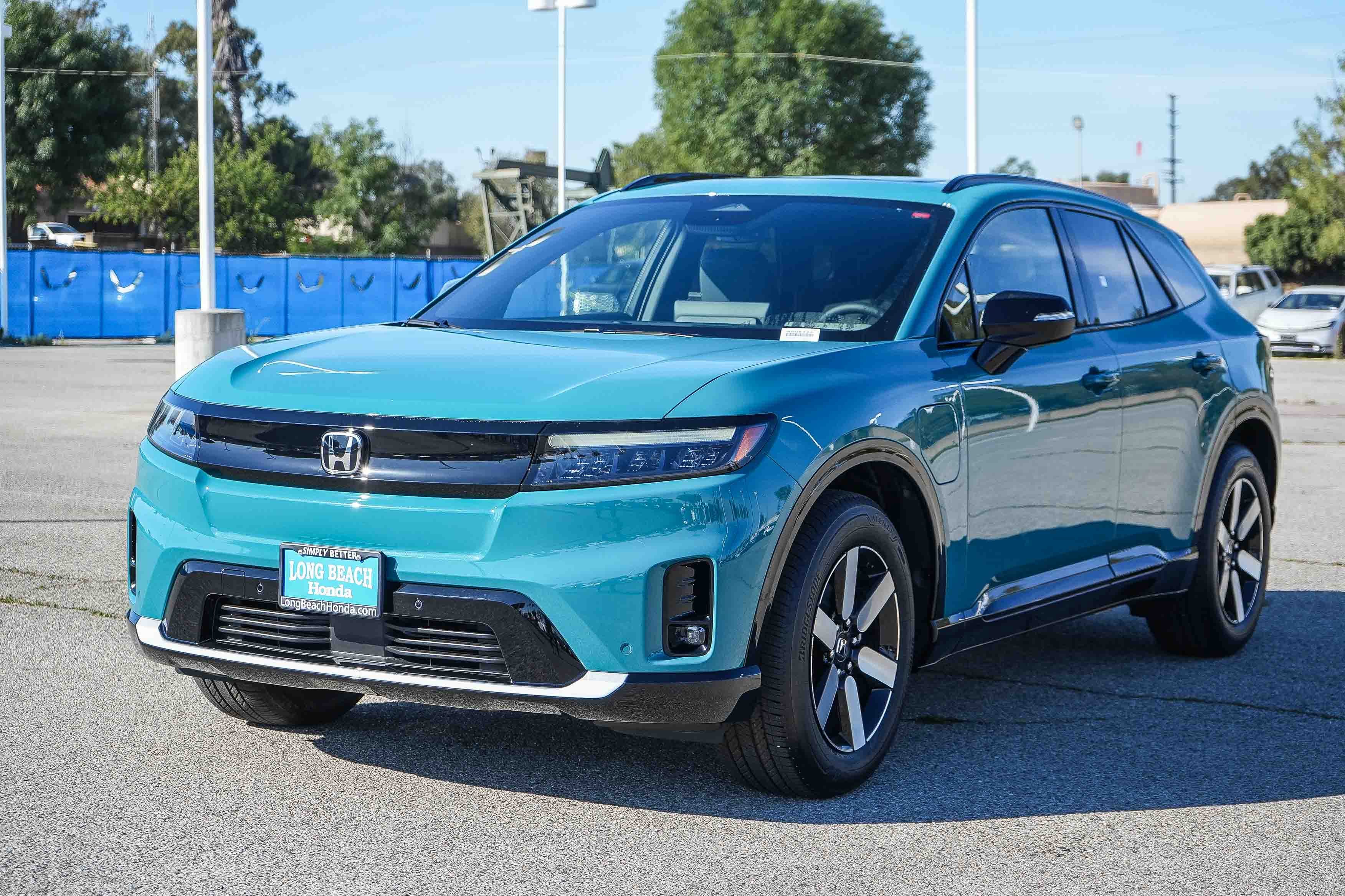 New 2026 North Shore Pearl Honda Touring image 3