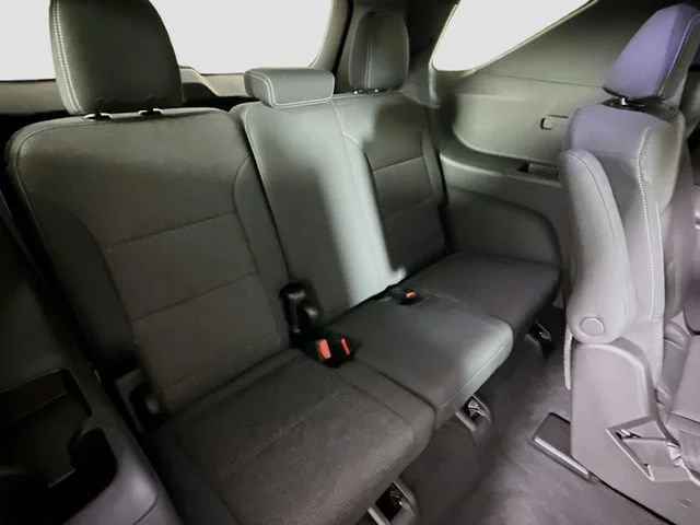 New 2026 Summit White Chevrolet LT image 26