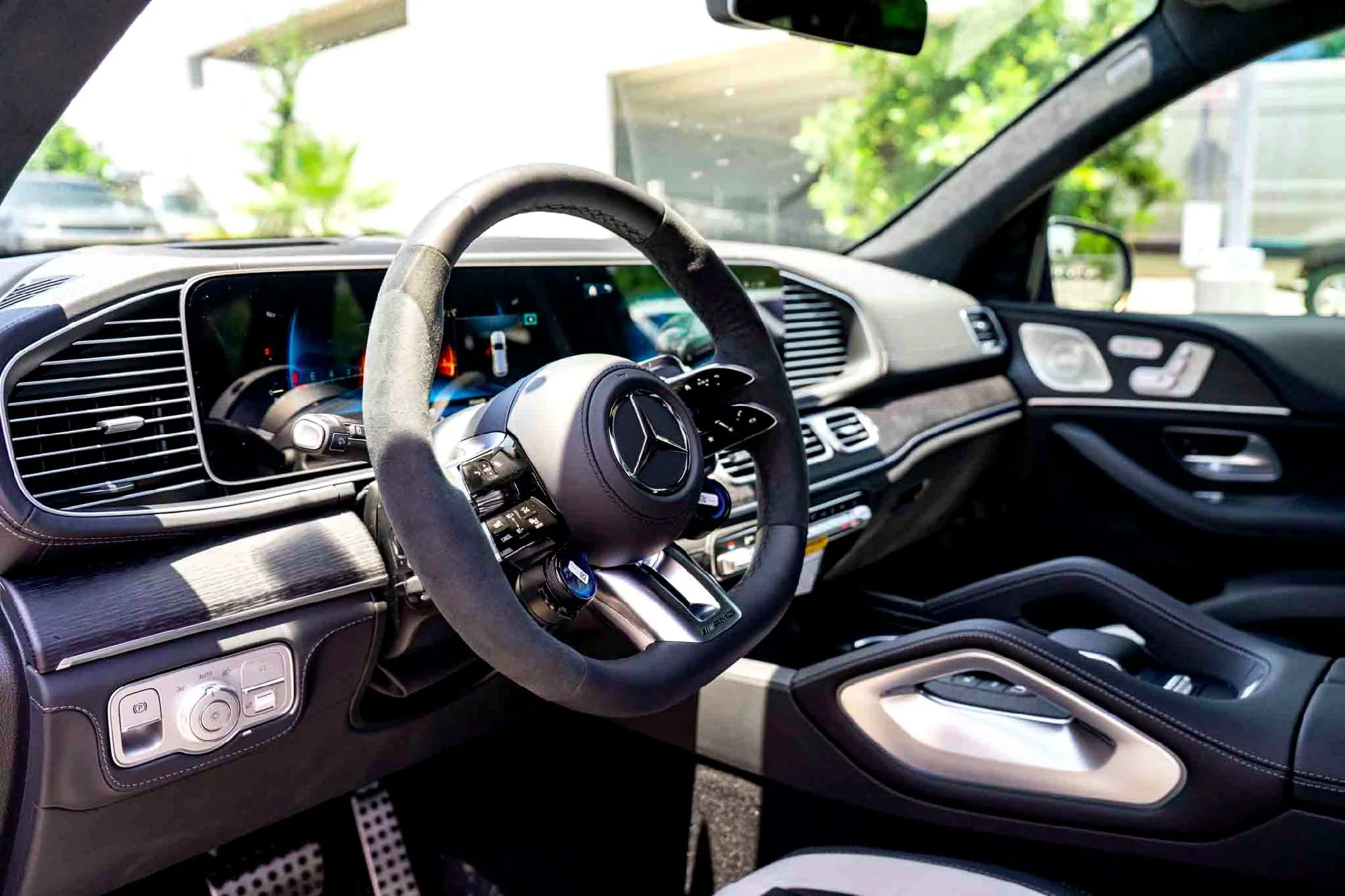 New 2026 Gray Mercedes-Benz AMG® GLE 63 S image 12