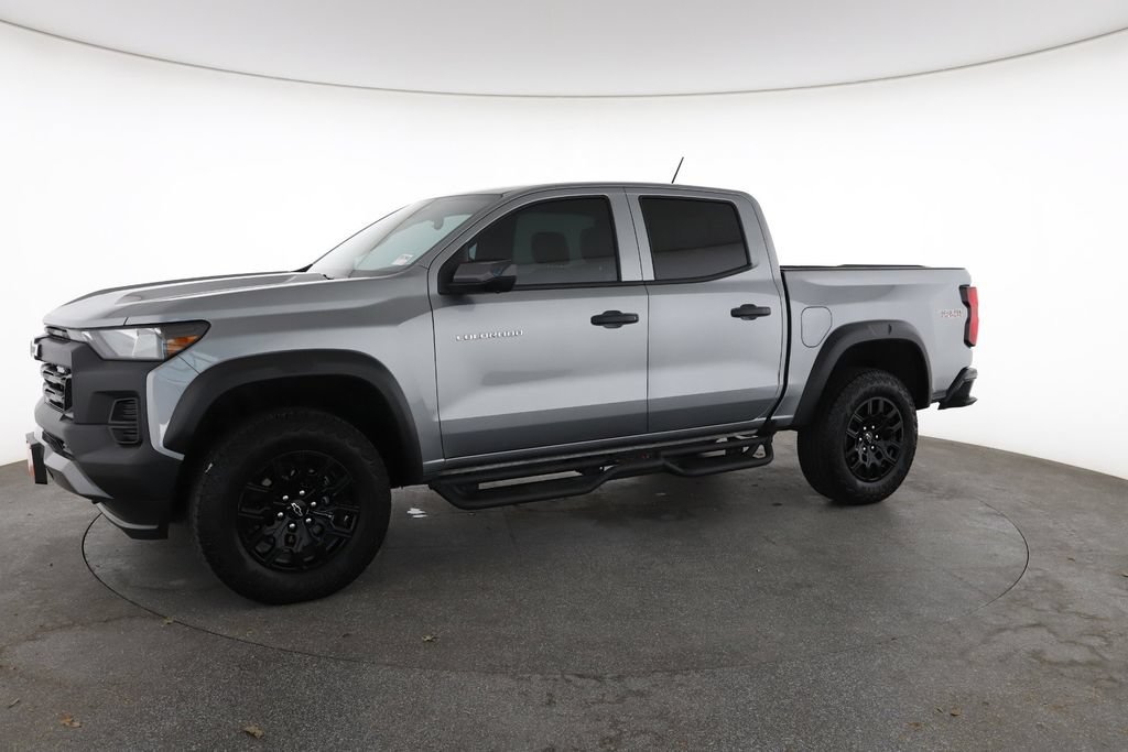 2025 Chevrolet Colorado Trail Boss - Photo 6