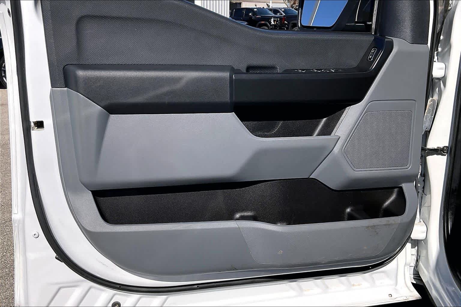 Used 2022 Oxford White Ford XL image 50