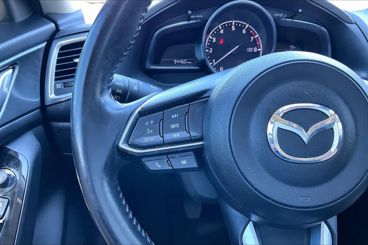 Used 2017 Snowflake White Pearl Mica Mazda Grand Touring image 24