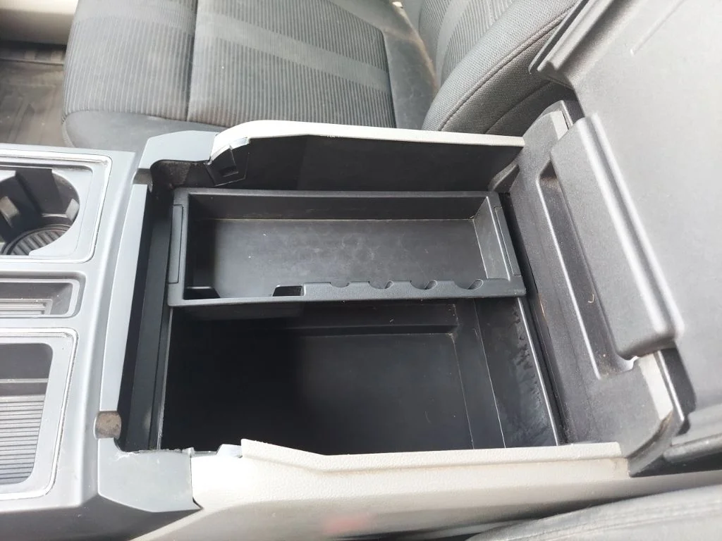 Used 2020 Gray Ford XL image 35
