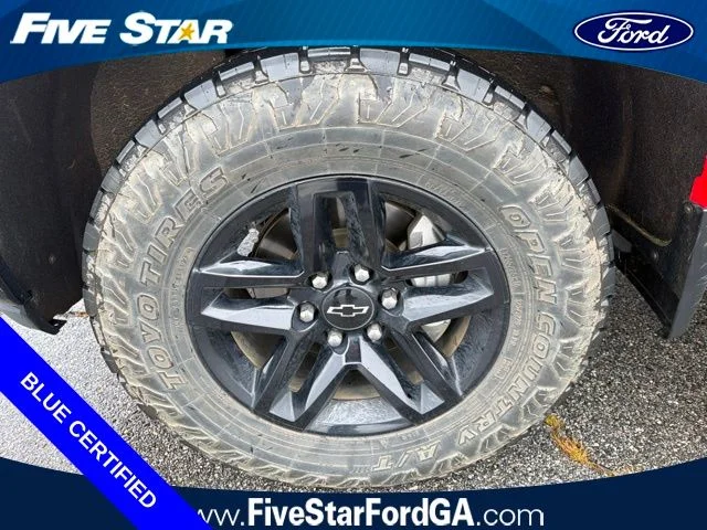 Used 2020 Red Chevrolet LT Trail Boss image 9