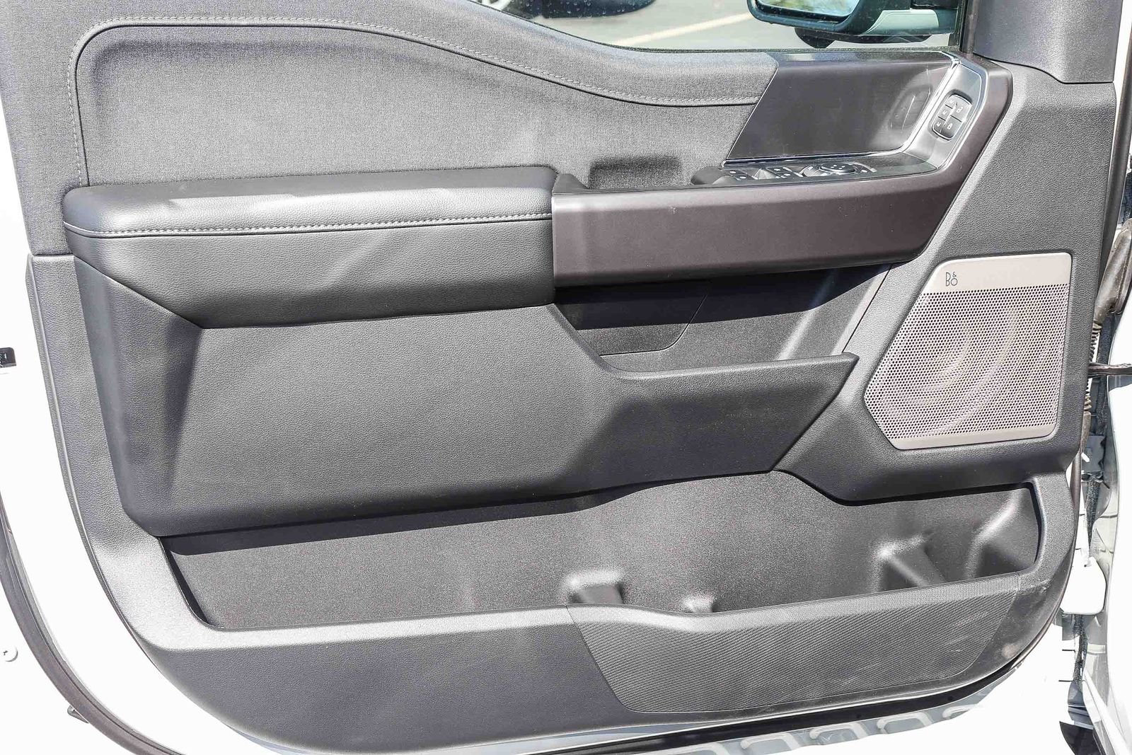New 2026 Avalanche Ford Lariat® image 21