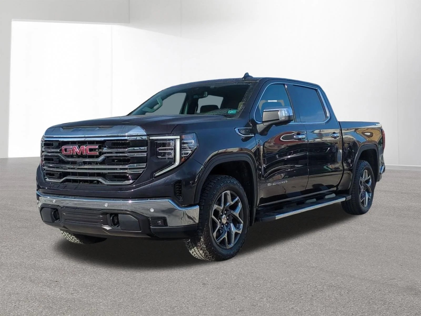 2026 GMC Sierra 4WD Crew Cab Short Box SLT's photo