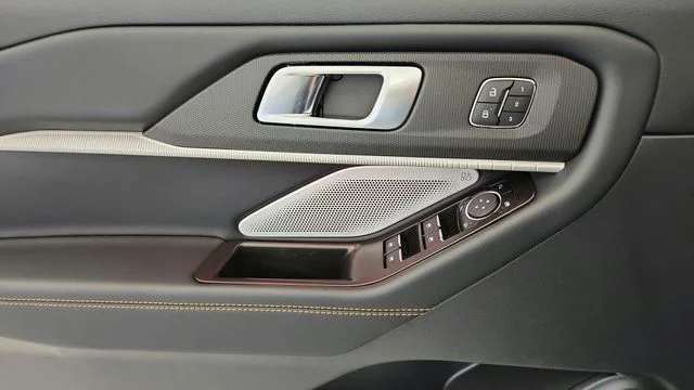New 2026 Vapor Blue Metallic Ford Tremor® image 47