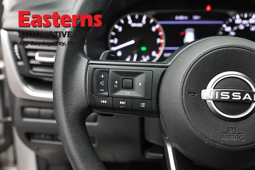 Used 2024 Silver Nissan SV image 14