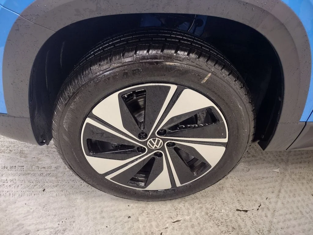 New 2026 Blue Volkswagen 1.5T SE image 5