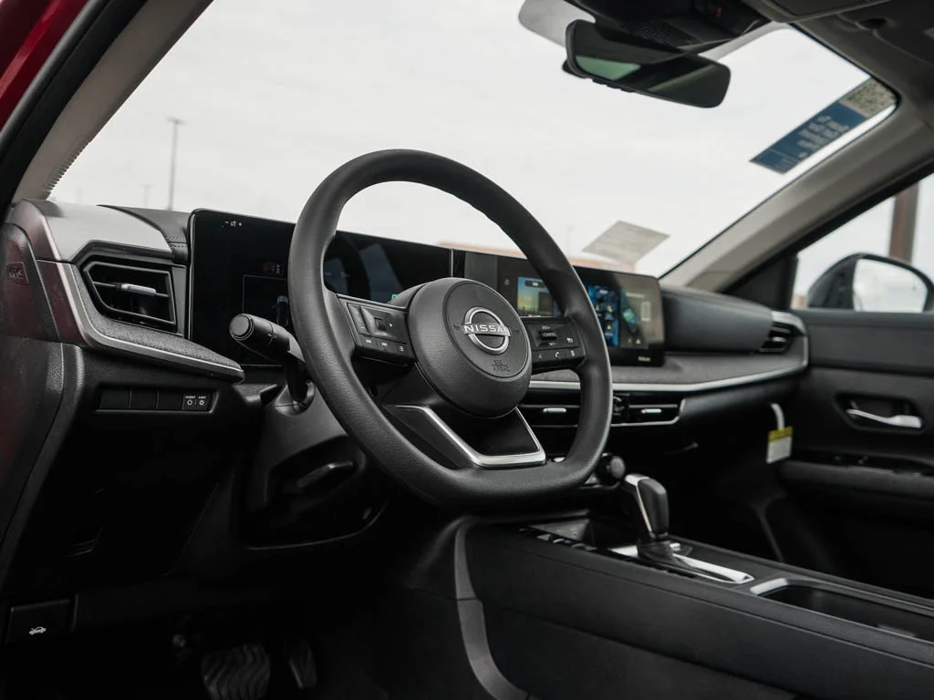 New 2026 Aspen White Tricoat Nissan SV image 17
