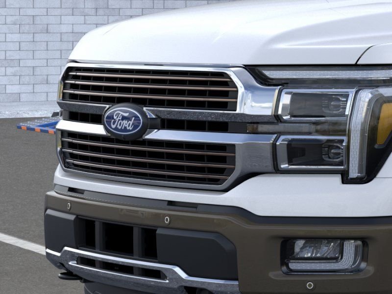 New 2026 Star White Metallic Tri-Coat Ford King Ranch image 17