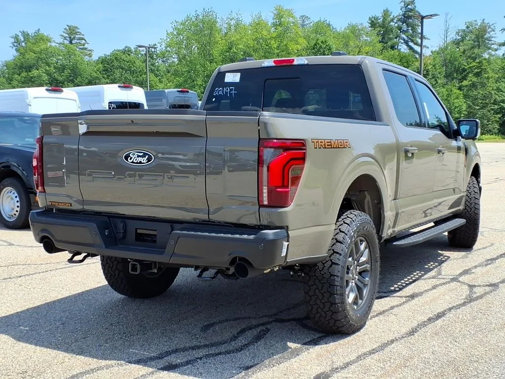 New 2026 Marsh Gray Ford Tremor image 4