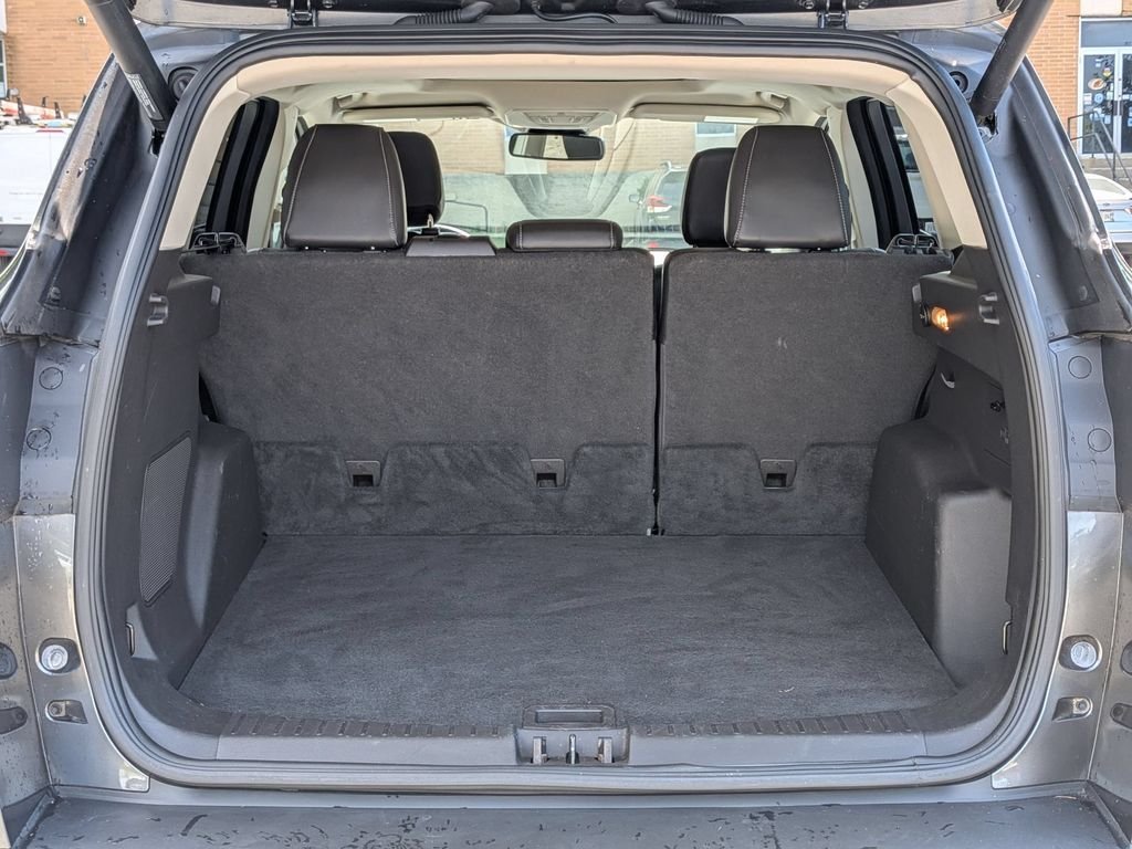 Used 2018 Gray Ford Titanium image 6