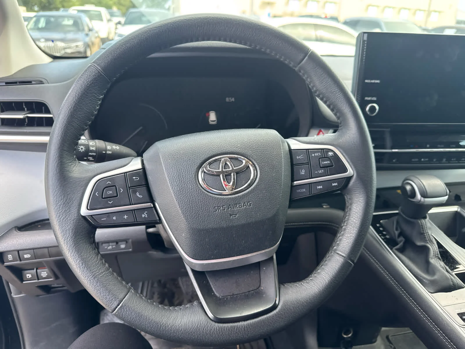 Used 2025 Midnight Black Metallic Toyota XLE image 11