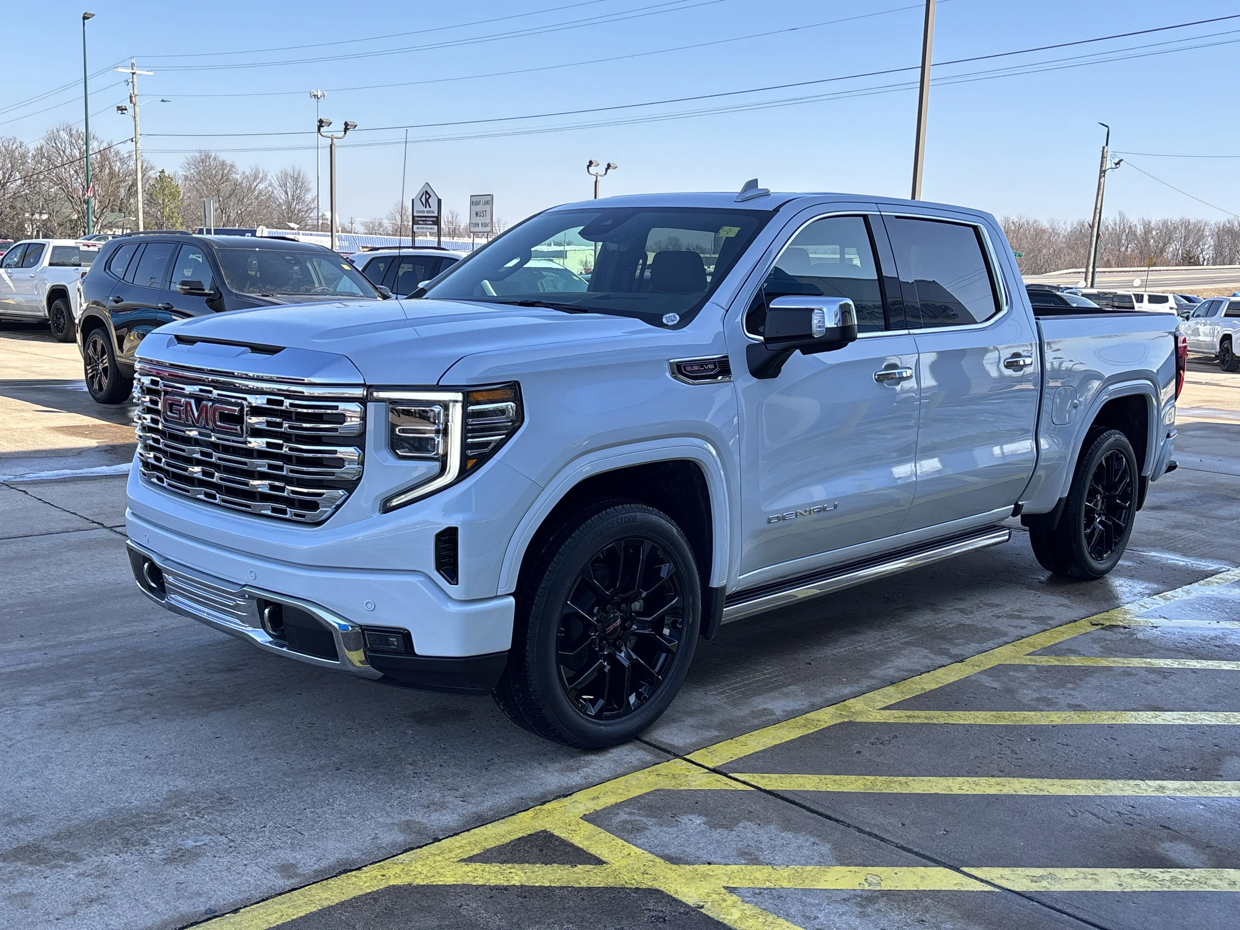 2026 GMC Sierra 1500 Denali - Photo 9