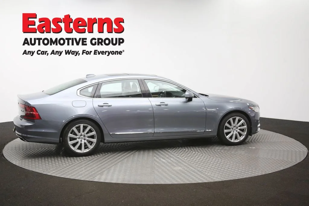 Used 2018 Gray Volvo T6 Inscription image 45