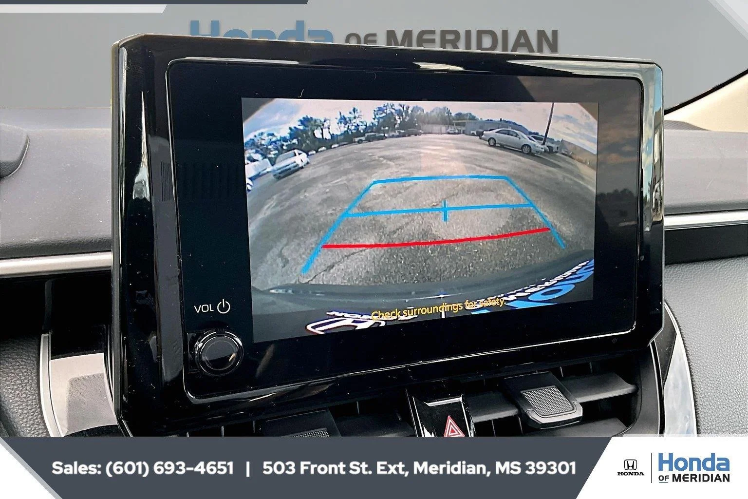Used 2025 Underground Toyota LE image 15