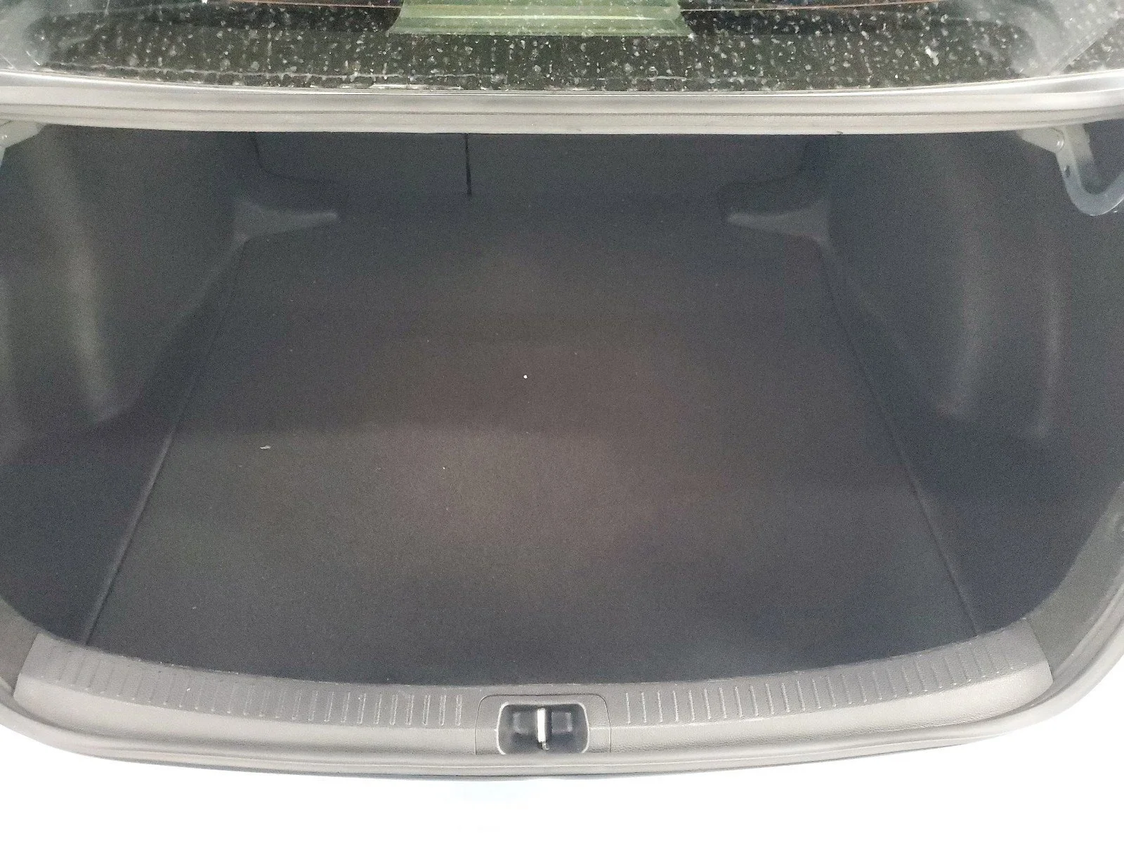 Used 2021 Celestite Toyota LE image 11