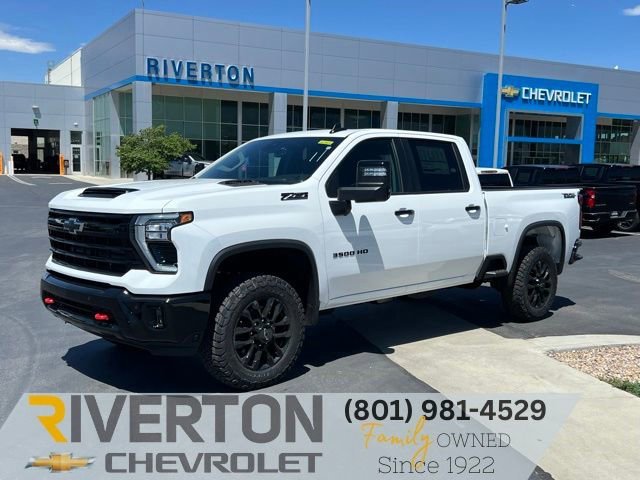 2026 Chevrolet Silverado HD LT 4WD Crew Cab Standard Box SRW's photo