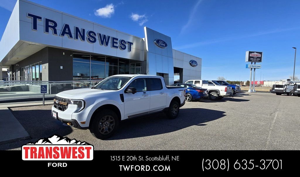 New 2025 White Ford Tremor image 1