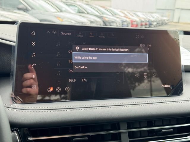 New 2027 MINERAL BLACK INFINITI Luxe FWD image 28
