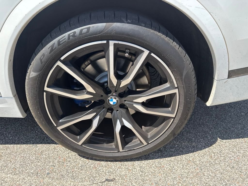 Used 2019 White BMW xDrive50i image 6