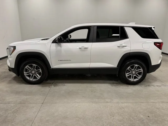 Used 2026 White GMC Elevation image 8