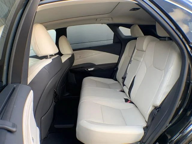 2026 Lexus RX PHEV 450h+ - Photo 23