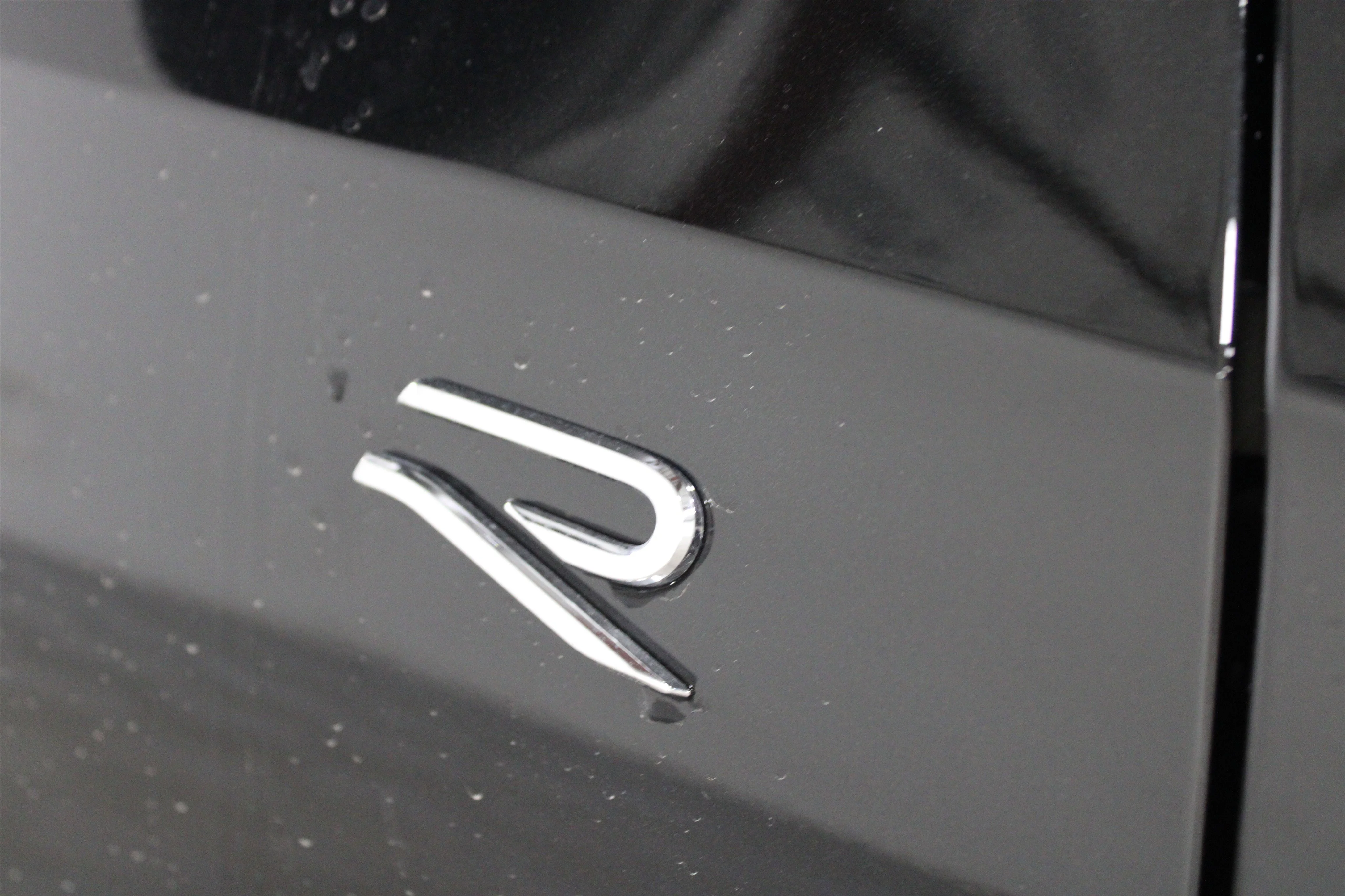 New 2026 Mythos Black Metallic Volkswagen Base image 25