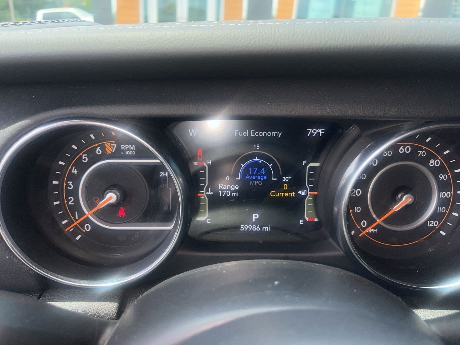 2021 Jeep Gladiator Overland's photo