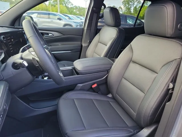 2026 Chevrolet Traverse LT - Photo 17
