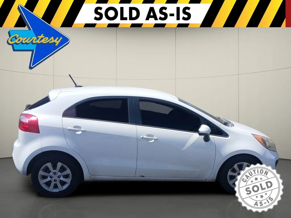 Certified Used 2014 White Kia LX image 7