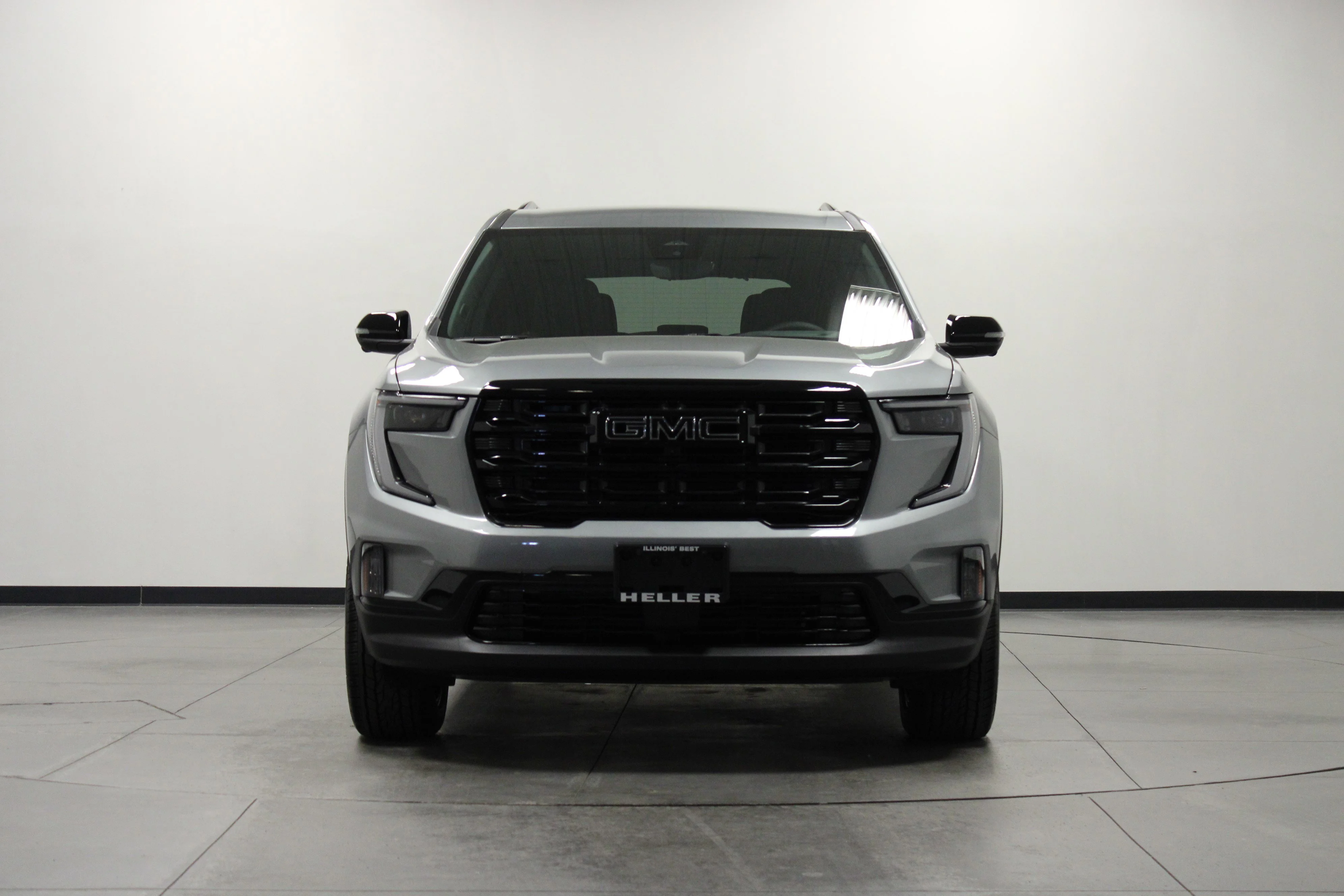 New 2026 Sterling Metallic GMC Elevation image 9