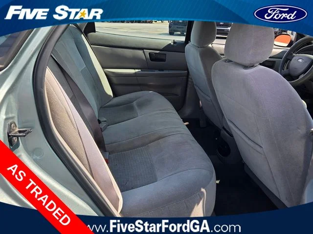 Used 2005 Green Ford SE image 15