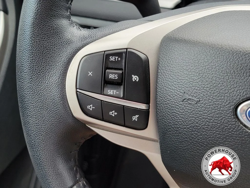 Used 2023 Green Ford XLT image 29