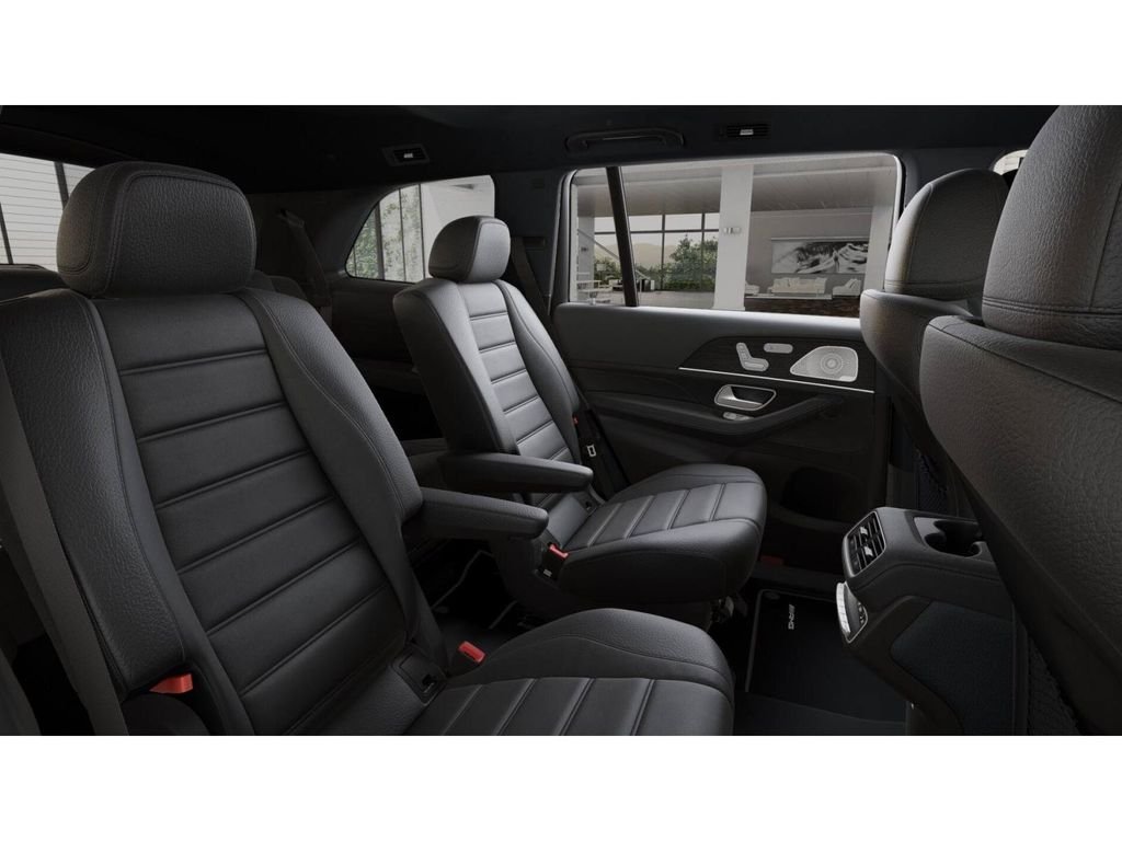New 2026 Obsidian Black Metallic Mercedes-Benz GLS 580 image 5