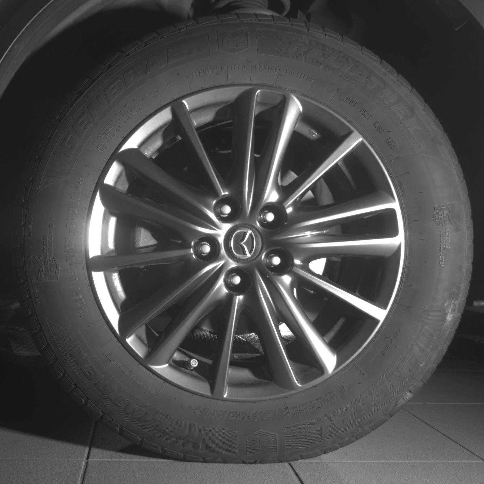 Used 2020 Snowflake White Pearl Mica Mazda Touring image 9
