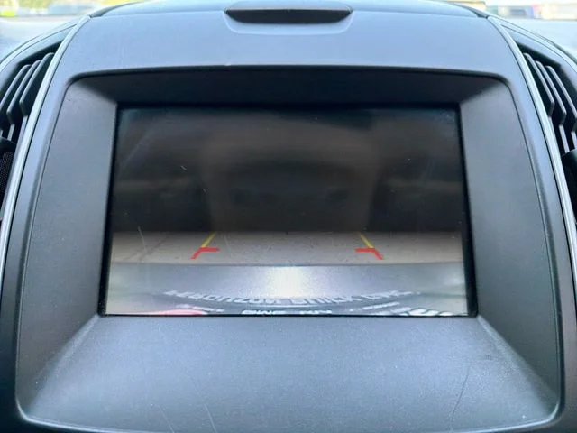 Used 2017 Gray Ford SEL image 13