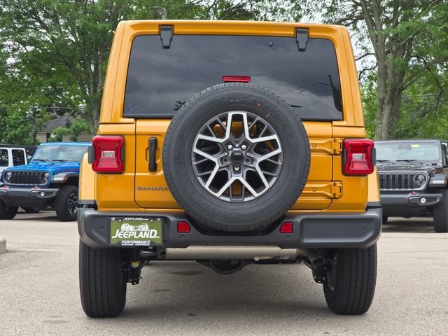 New 2026 Goldilocks Exterior Paint Jeep Sahara image 29
