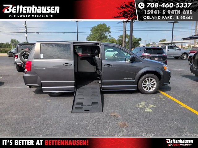 Pre-Owned 2019 Dodge Grand Caravan SXT 4D Passenger Van