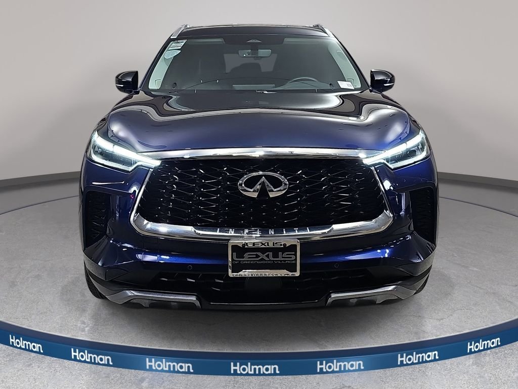 Used 2023 Blue INFINITI Sensory image 3