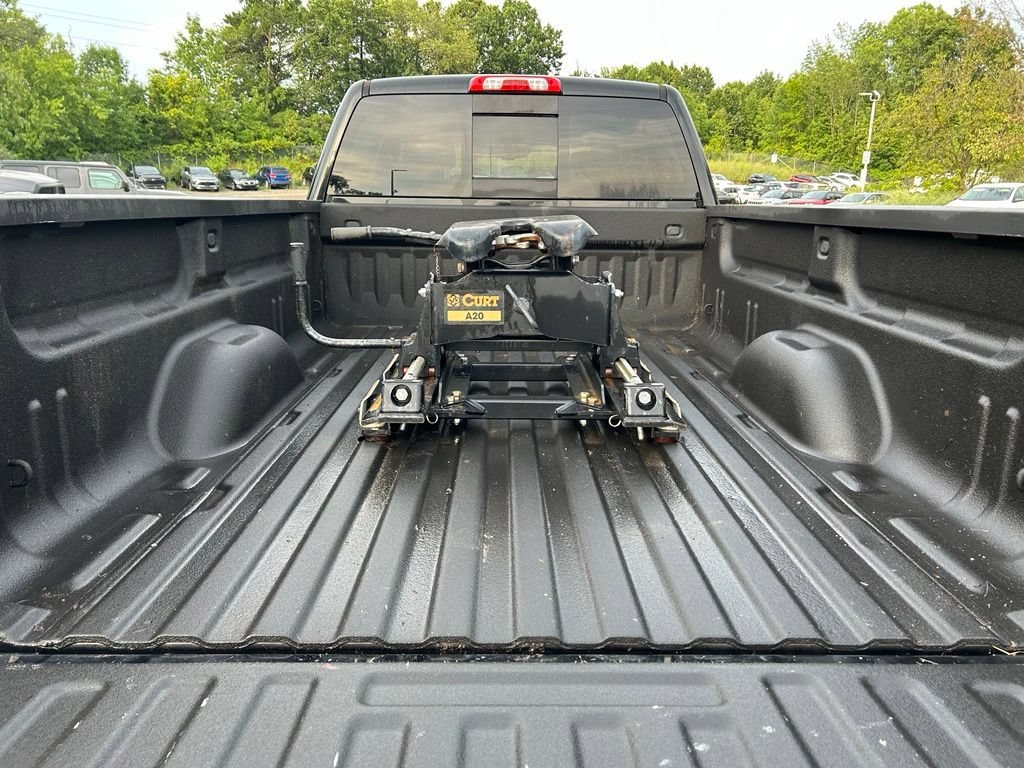 Used 2019 BLACK Chevrolet High Country image 10