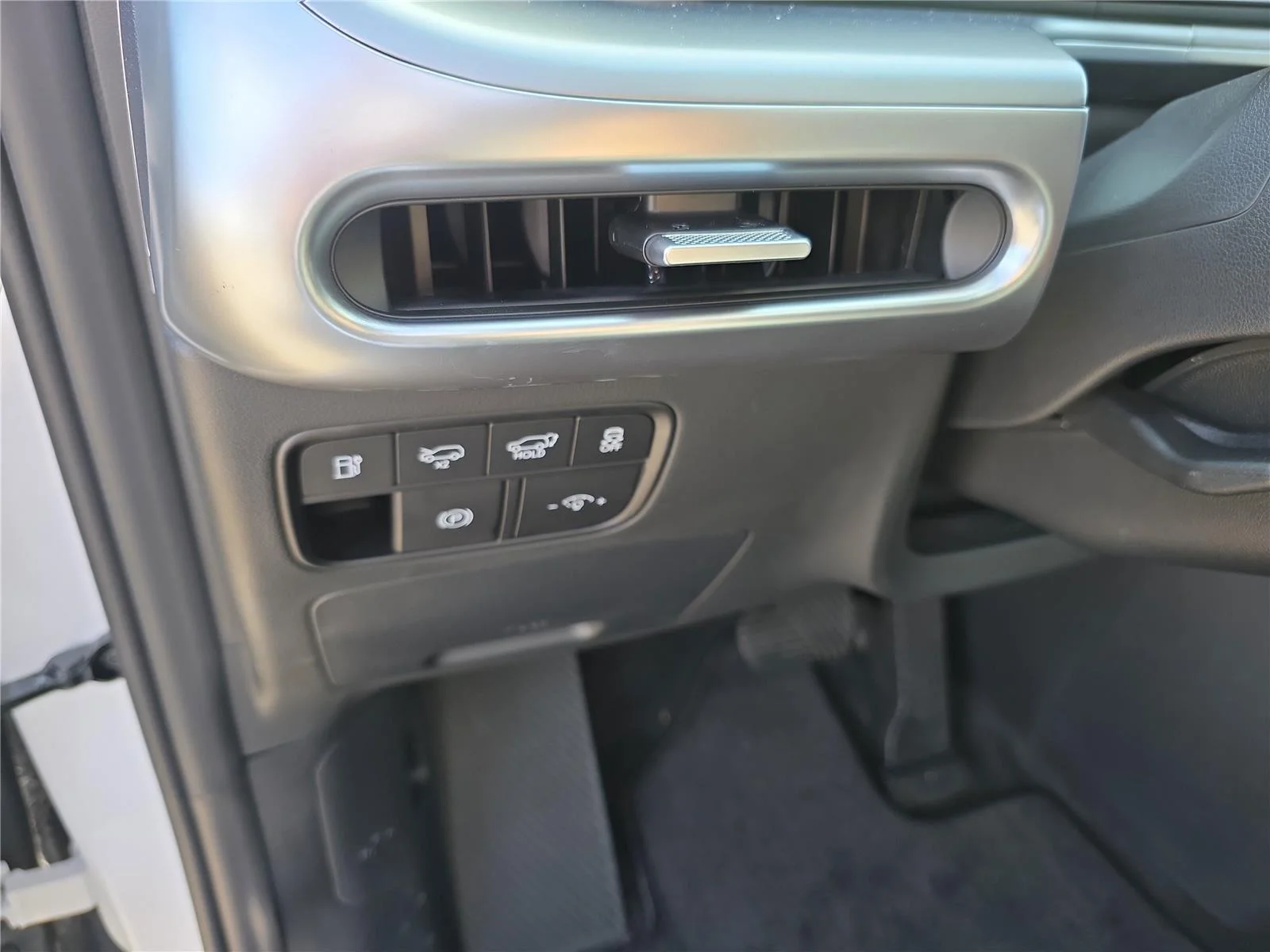 2026 Hyundai IONIQ 9 SEL - Photo 12