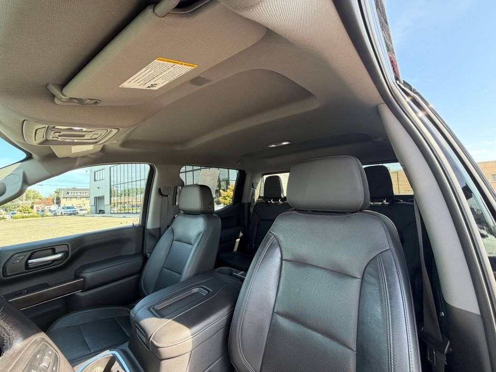 Used 2020 Black GMC SLT image 9
