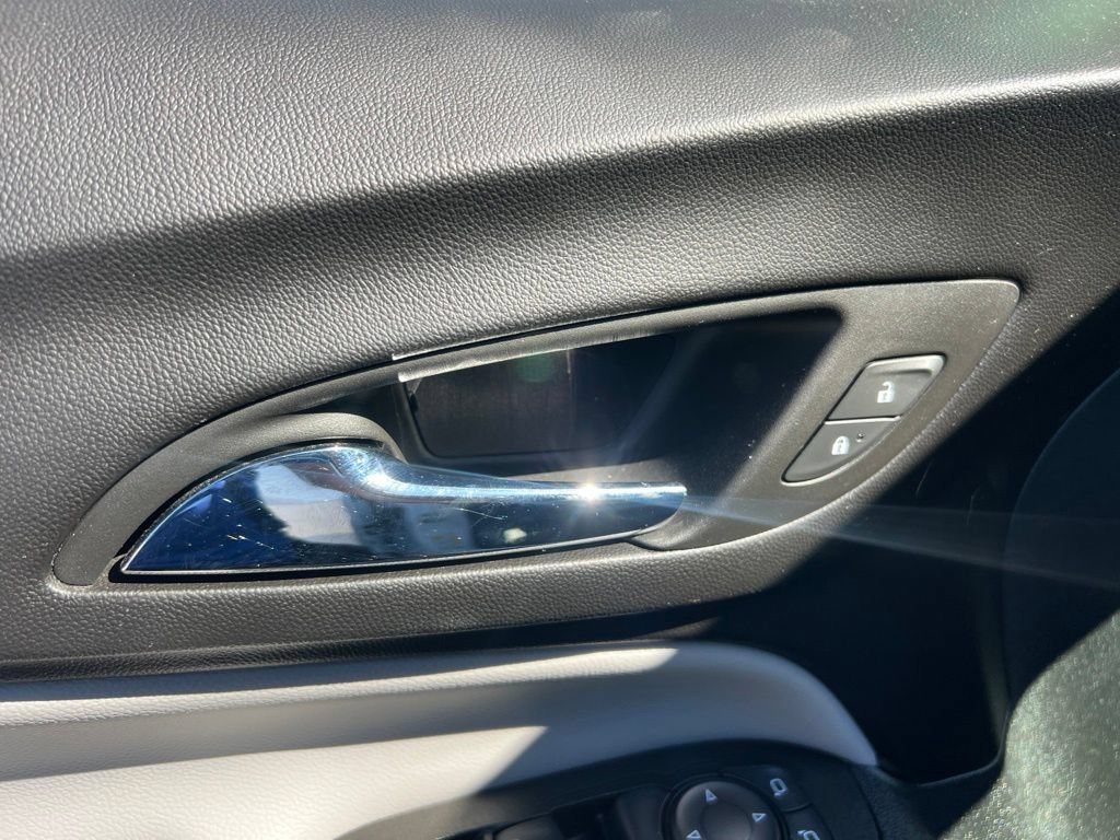 Used 2024 Summit White Chevrolet LS image 24